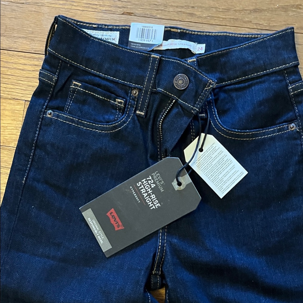 Levi's 724 High rise Straight Jeans